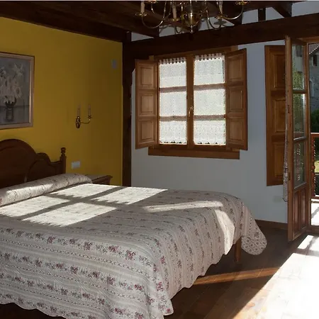 Casa Rural La Torre De Espinama Extérieur photo